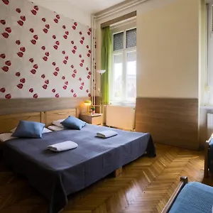 East Station Private Guest house Budapest